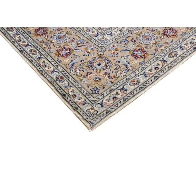 Kashan Rug in Hand-Knotted Virgin Wool For Sale - Image 5 of 11