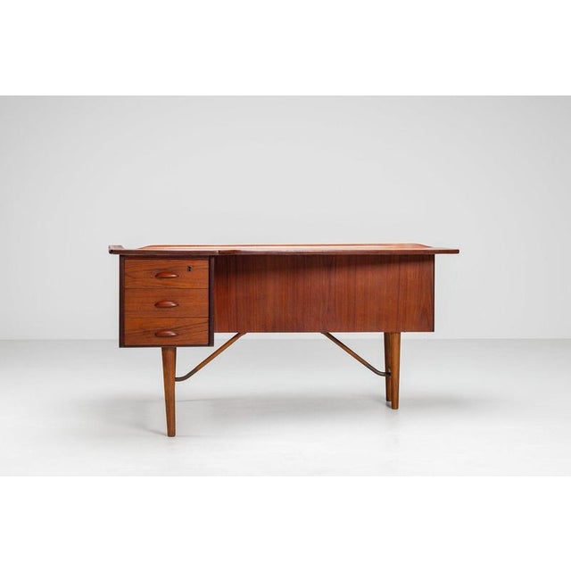 Brown Boomerang Writing Desk Teak by Peter Løvig Nielsen for Løvig, Denmark, 1960 For Sale - Image 8 of 18