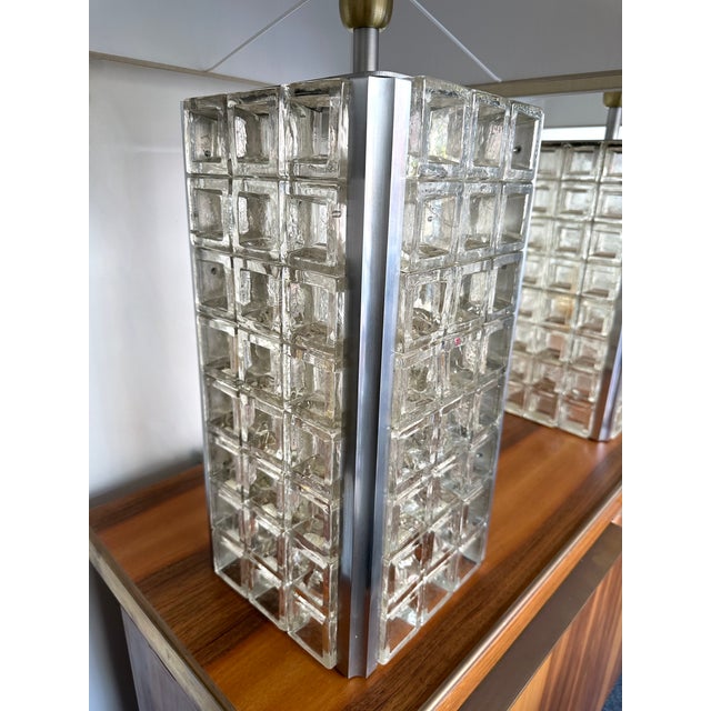 Pair of Glass Cube Lamps and Stainless Steel Metal by Poliarte, Italy, 1970s For Sale - Image 9 of 12