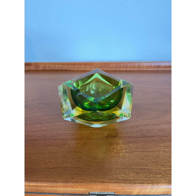 Green Vintage Mandruzzato Murano Green & Amber Sommerso Faceted Glass Ashtray For Sale - Image 8 of 10
