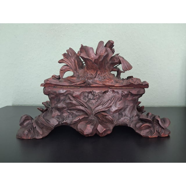 French Black Forest Jewelry Box with Birds and Vase Holder, 1950 For Sale - Image 11 of 17