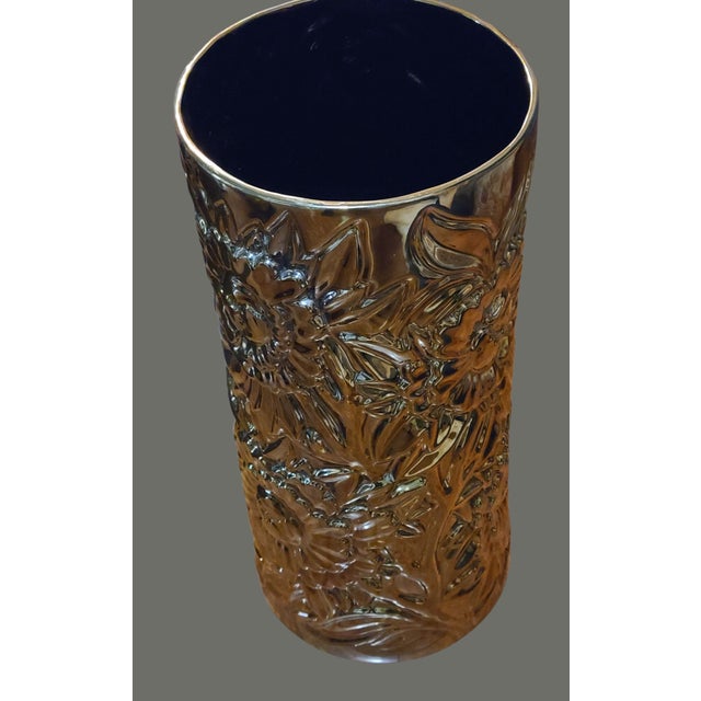 Gold Late 20th Century Hollywood Regency Gold Embossed Ceramic Floral Umbrella Cane Vase Stand For Sale - Image 8 of 10