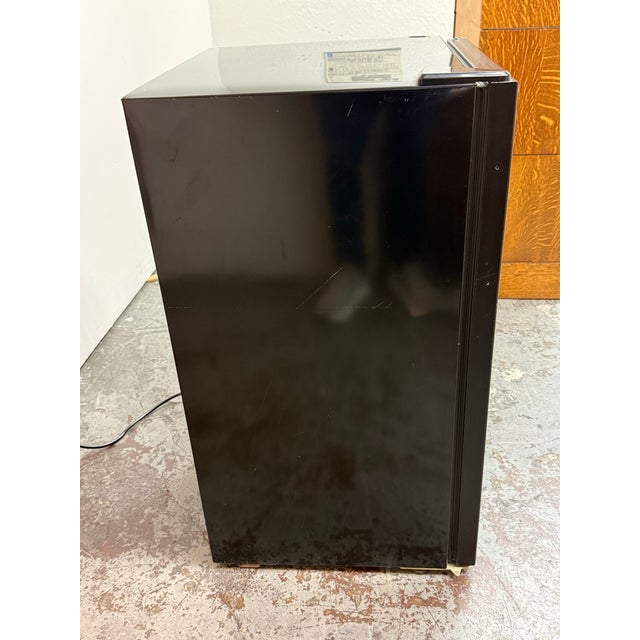Vinotemp Wine Cooler For Sale In San Francisco - Image 6 of 13