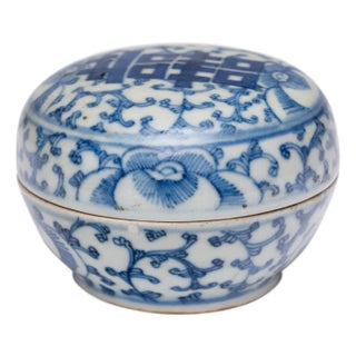 Chinese Blue & White Double Happiness Box, C. 1900 For Sale
