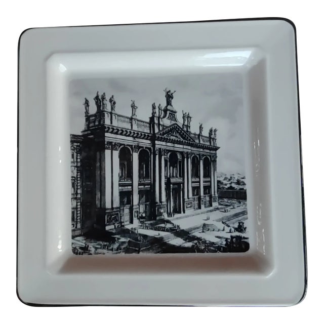Vintage Black and White Italian Trinket Dish or Serving Plate Depicting the Archbasilica of St John Lateran For Sale