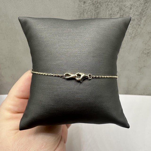 Contemporary Black Diamond Station Bracelet in 14kt Yellow Gold – 0.25ctw, 7in, New For Sale - Image 3 of 4