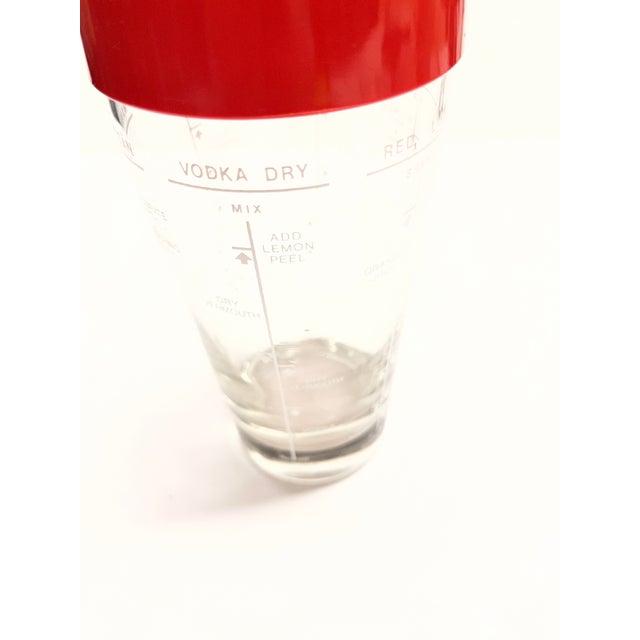 Mid-Century Modern Vintage New York City Cocktail Shaker For Sale - Image 3 of 7