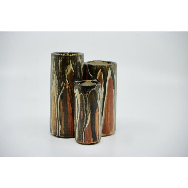 Ceramic pencil holder with multicolored decoration, signed and dated by Gerhard Liebenthronen, in perfect condition. This...