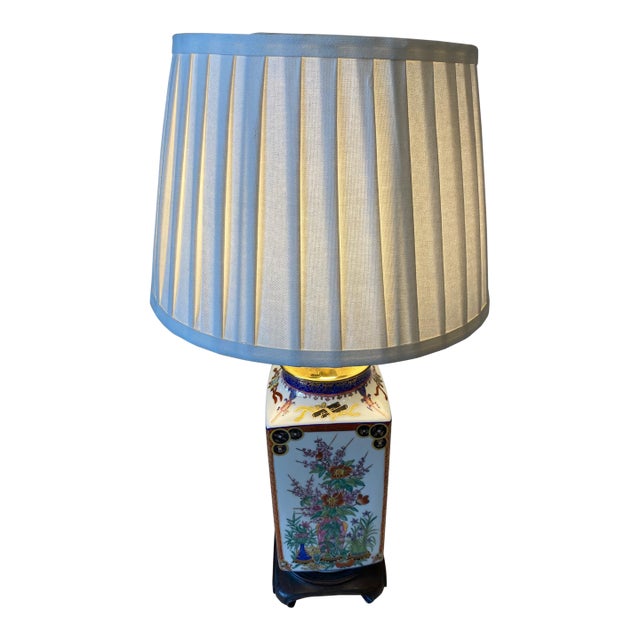 Mid 20th Century Handpainted Asian Table Lamp For Sale