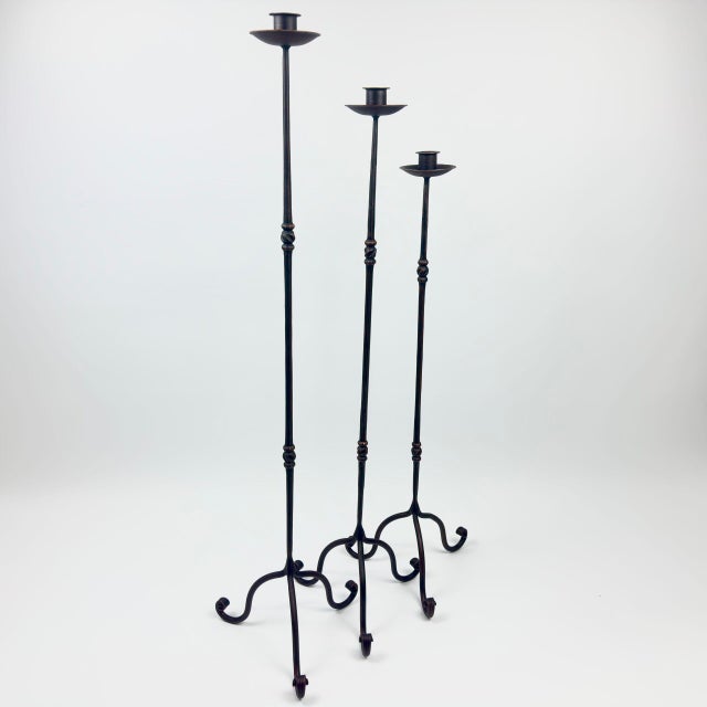 2020s Hand Forged Iron Candelabra Set of 3 (93-113cm) Antique Copper Finish Twisted Stem Floor Set For Sale - Image 5 of 6