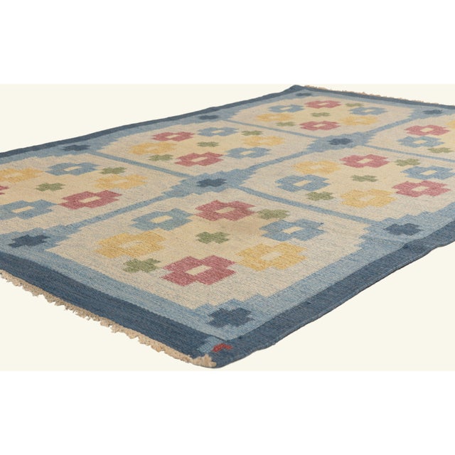 79776 Vintage Swedish Rollakan Rug, 04'05 x 06'09. The Nordic Bloom: A Vintage Swedish Röllakan Masterpiece by Erik...
