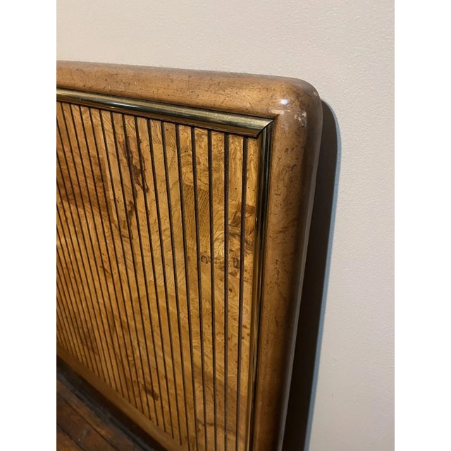 1970s Rare Vintage Burl American of Martinsville MCM Brutalist Full/Queen Headboard 1970s For Sale - Image 5 of 8