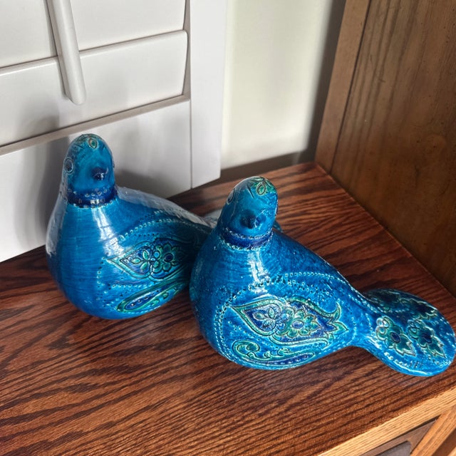 Mid-Century Modern 1950s Bitossi Aldo Londi Pair Lovebirds Rhimmi Blue Liberty Mid Century Modern Doves See Description! For Sale - Image 3 of 10