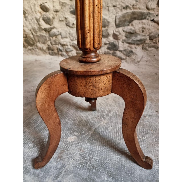 Antique Louis XVI Plant Stand in Walnut, 1900 For Sale - Image 3 of 18