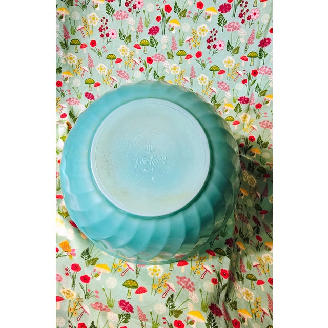 1950s Vintage Mid-Century Modern Fire King Anchor Hocking Nesting Bowls For Sale - Image 5 of 9