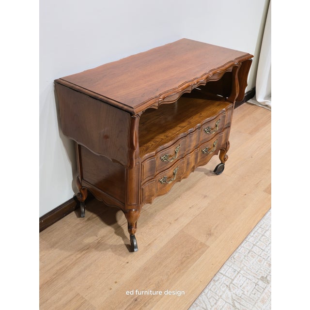 Wood 1970s Thomasville French Provincial Louis XV Pecan Buffet Server or Bar Cabinet For Sale - Image 7 of 13