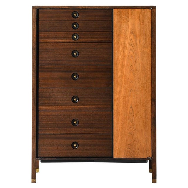 Chest of Drawers in Mahogany and Brass from Harvey Probber, 1950s For Sale - Image 9 of 9