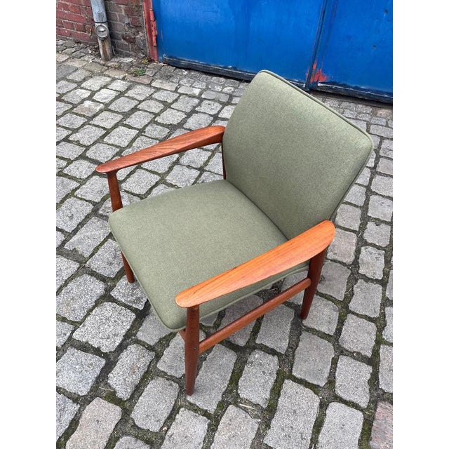 Armchair in Green Upholstery and Teak by Grete Jalk for Glostrup Møbelfabrik For Sale - Image 5 of 11
