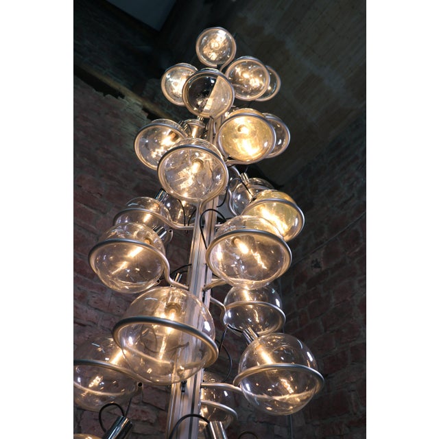 Mid-Century Modern Italian Floor Light with 32 Glass Globes, 1960s For Sale - Image 3 of 18