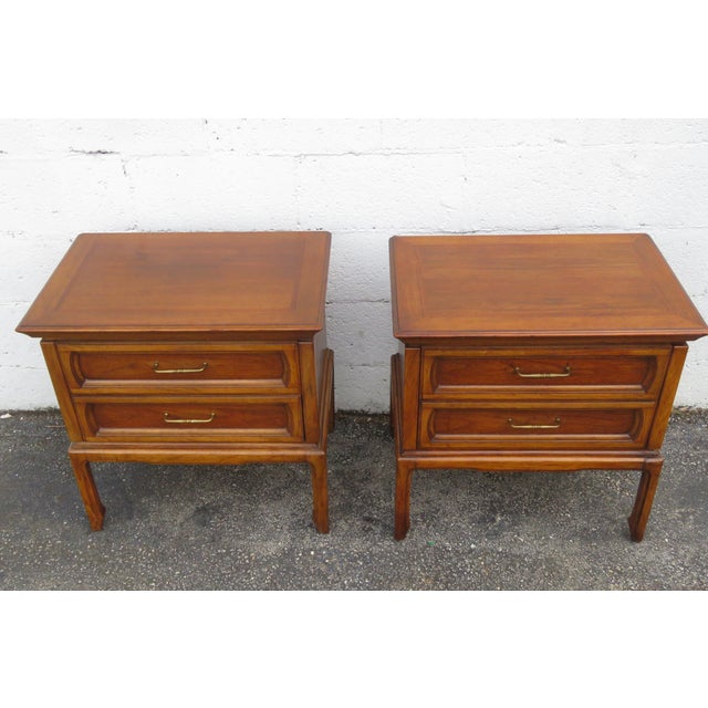 Mid Century Modern Nightstands Side End Bedside Tables a Pair 6260 For Sale - Image 16 of 18