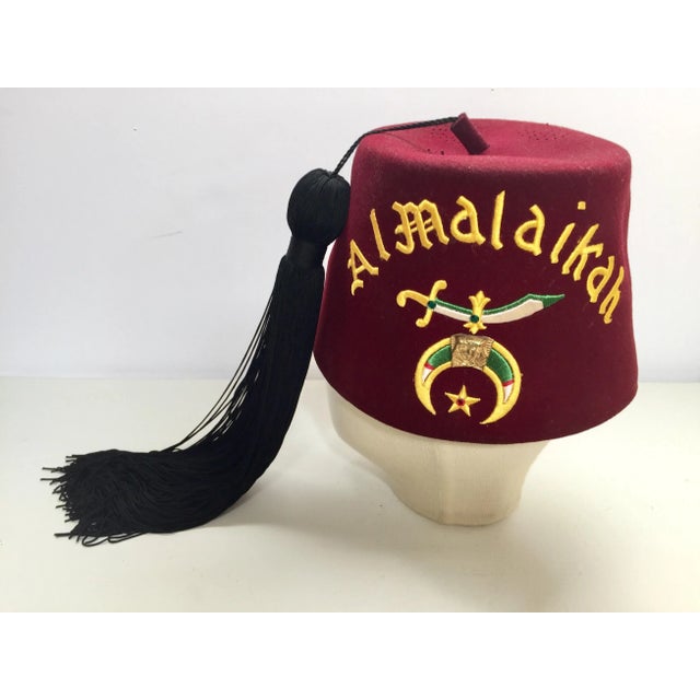 Vintage Al Malaikah Masonic Shriner Burgundy Wool Fez Hat For Sale - Image 12 of 12