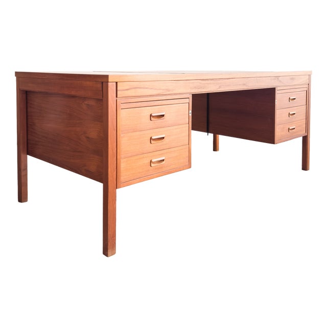 Mid-Century Modern Teak Executive Desk with Leather Inlay, 1970s For Sale