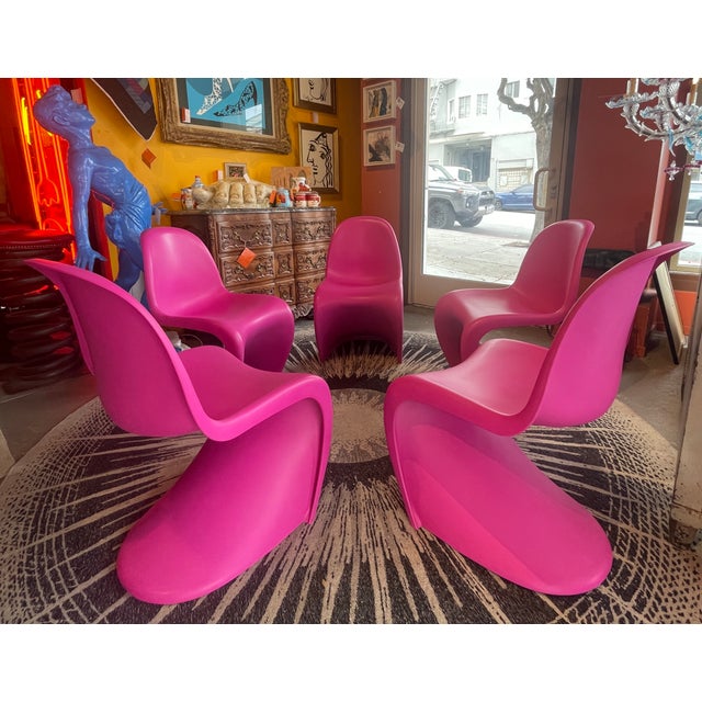 Hot Pink Extremely Rare Set of Five Verner Panton Hot Pink Chairs, Circa 2001 For Sale - Image 8 of 12