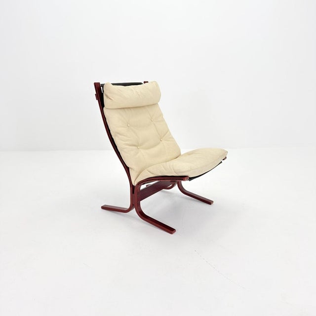 Set of Mid-Century Modern Siesta Chair and Ottoman in Cream White Leather by Ingmar Relling, 1970s For Sale - Image 16 of 18
