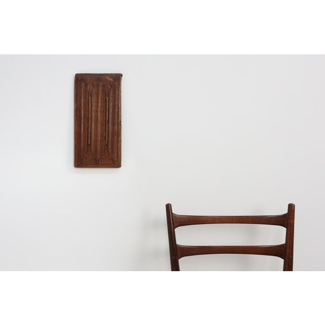 Rustic Antique Gothic Linenfold Panel in Carved Oak, 1500s For Sale - Image 3 of 11