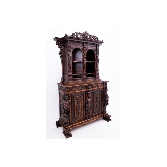 Antique French Cabinet, 1870, in Very Good conditions. Designed before 1890