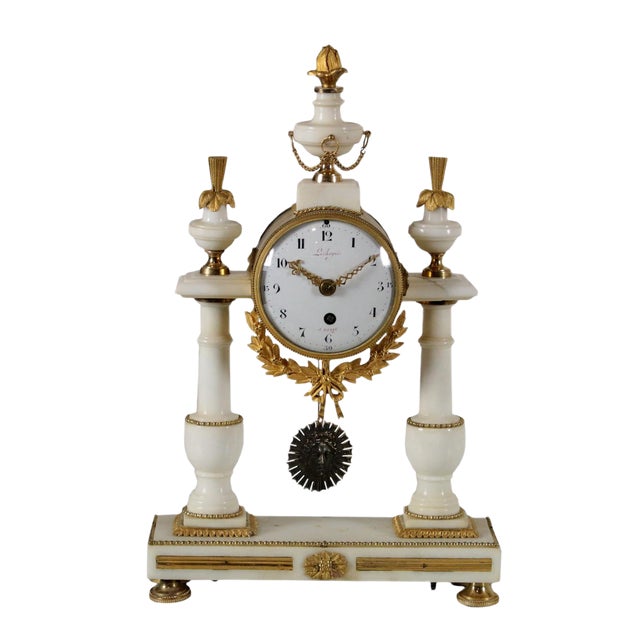 French Marble & Gilded Bronze Table Clock from Léchopié à Paris, 1700s For Sale