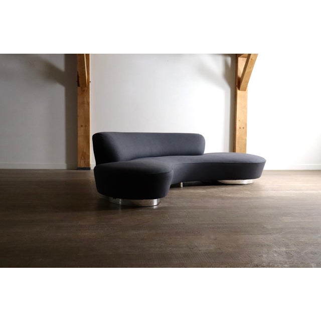 Metal Vintage Serpentine Sofa in Velvet by Vladimir Kagan, 1999 For Sale - Image 7 of 17