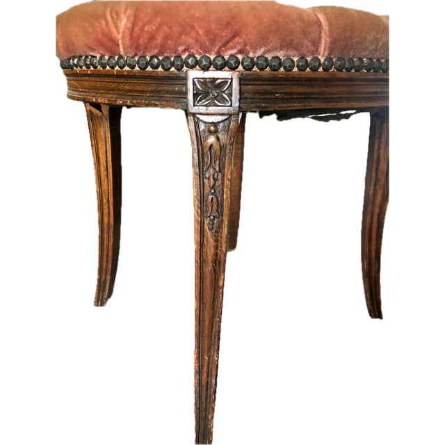 Vintage Italian Neoclassical Revival Side Chair, Carved Rosette Crest, Round Upholstered Seat, Mid-20th Century For Sale In New York - Image 6 of 14