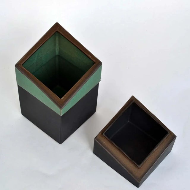 1980s Vintage Sculptural Square Boxes Glazed in Green and Black, 1980s, Set of 2 For Sale - Image 5 of 8