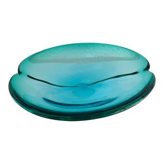 Mid-Century Modern Art Glass Bowl With Blue Green Fade For Sale