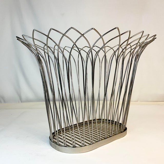 Boho Chic 1970s Vintage Atomic Boho Chic Wire Wastebasket For Sale - Image 3 of 8