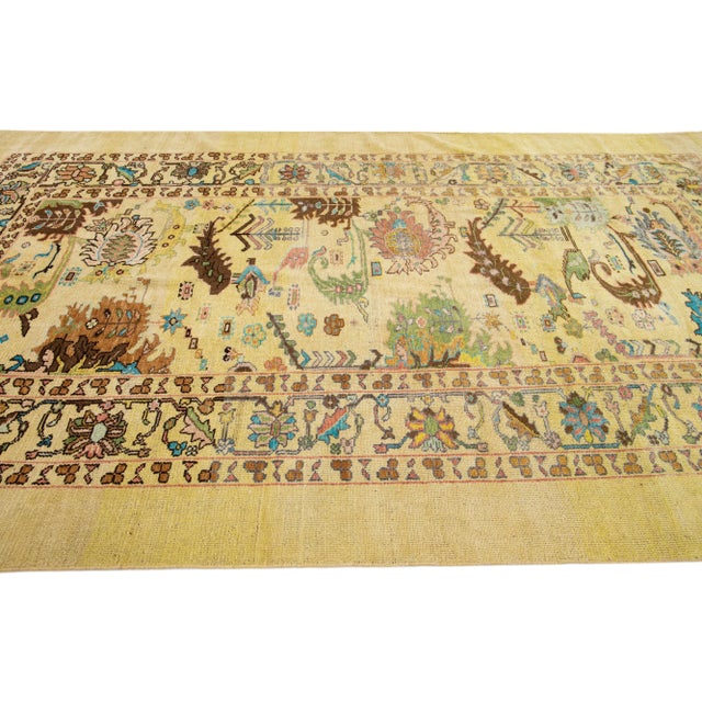 2020s Mid-Century Modern Style Beige/Tan Handmade Floral Wool Rug For Sale - Image 5 of 8