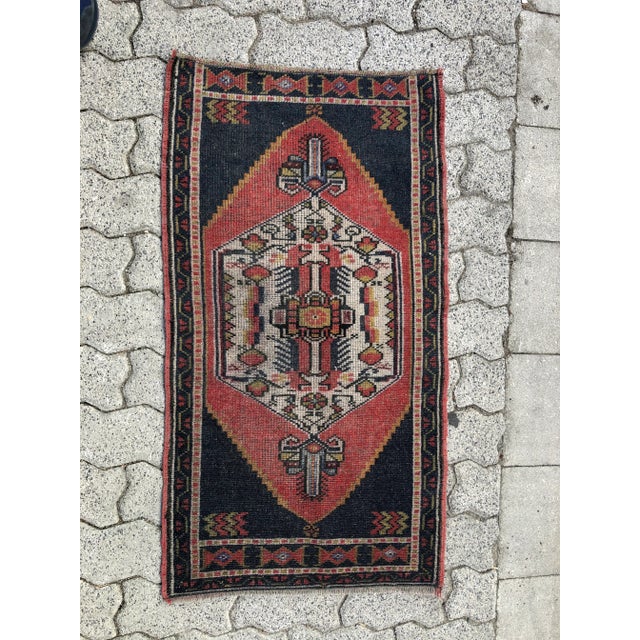 1960s Vintage Turkish Red Rug For Sale - Image 6 of 6