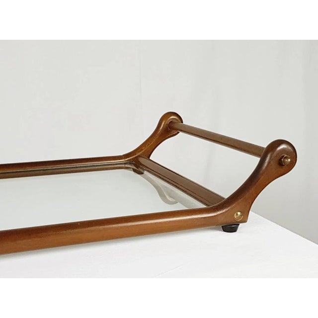 Mid-Century Modern Italian Brass and Wood Serving Tray, 1960s For Sale - Image 3 of 9