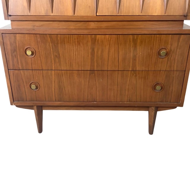 American of Martinsville Harlequin Diamond Front Highboy Dresser For Sale - Image 13 of 17