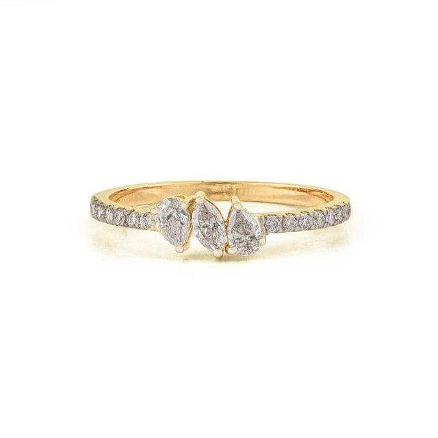 Contemporary 14k Yellow Gold 0.42ct Mixed-Cut Diamond Cluster Ring Size 6.5 by VRJewels For Sale - Image 3 of 14