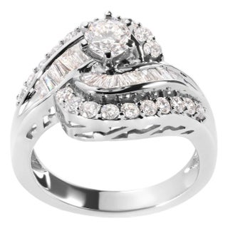 14K White Gold 1.00 Cttw Round and Baguette cut Diamond Swirl Cocktail Ring (H-I Color, SI2-I1 Clarity) - Ring Size 7 For Sale
