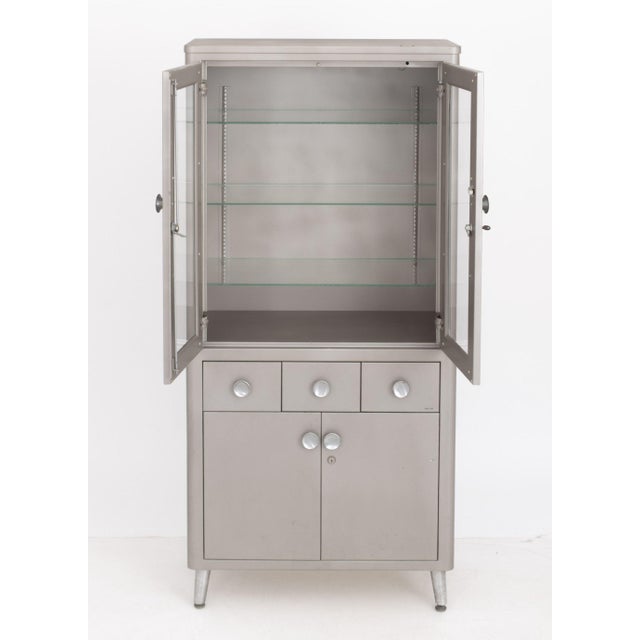Art Deco Art Deco Style Gray Patinated Metal Display Cabinet For Sale - Image 3 of 9