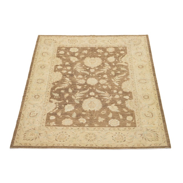 Transitional Paki Peshawar Handmade Wool Rug in a Warm Brown For Sale - Image 4 of 9