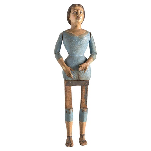 Wood 19th Century Articulated Santos Wooden Figure of the Virgin Mary For Sale - Image 7 of 7