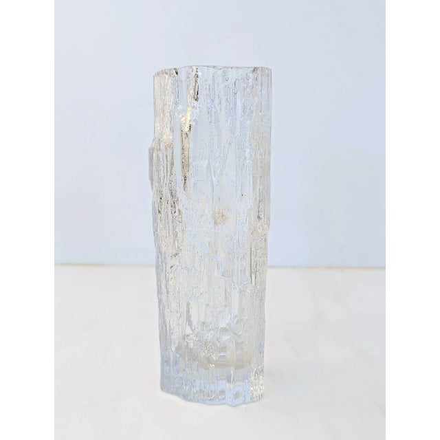 Tapio Wirkkala Tapio Wirkkala for Iittala Icicle Vase – Nordic Elegance in Glass For Sale - Image 4 of 7