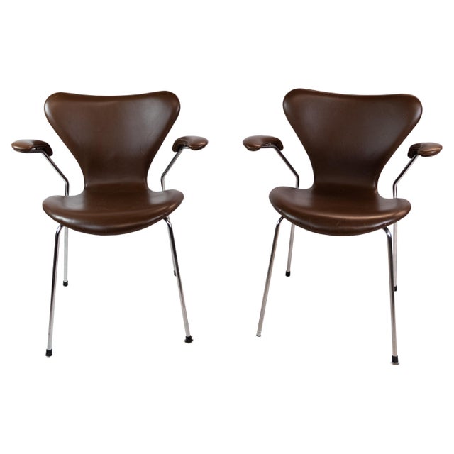 Set of Dark Brown Leather Model 3207 Dining Chairs attributed to Arne Jacobsen for Fritz Hansen, 1980s For Sale - Image 14 of 14