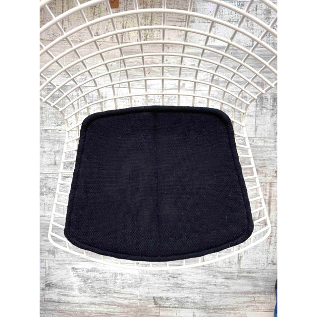 Metal Model 420 The Wire Chair by Harry Bertoia for Knoll International For Sale - Image 7 of 10