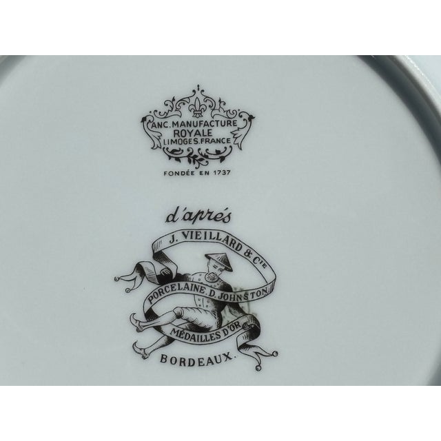 Late 20th Century Haviland Limoges French Luncheon Plates From Chateau Loudenne in Medoc France - Set of 10 For Sale - Image 4 of 10
