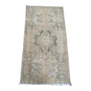 Turkish Yastik Rug 1'6" x 2'9" For Sale